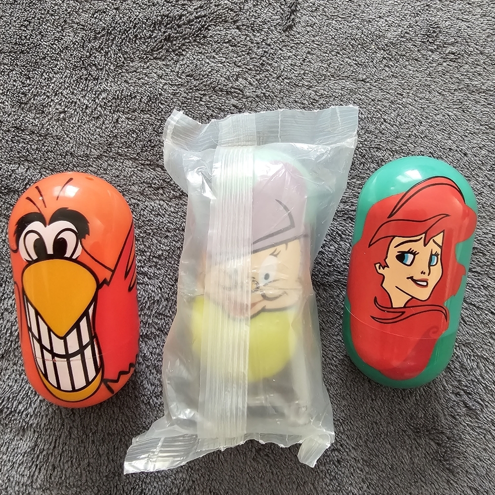 Kellogg's Disney Wobblers - Ariel, Iago, and Dopey